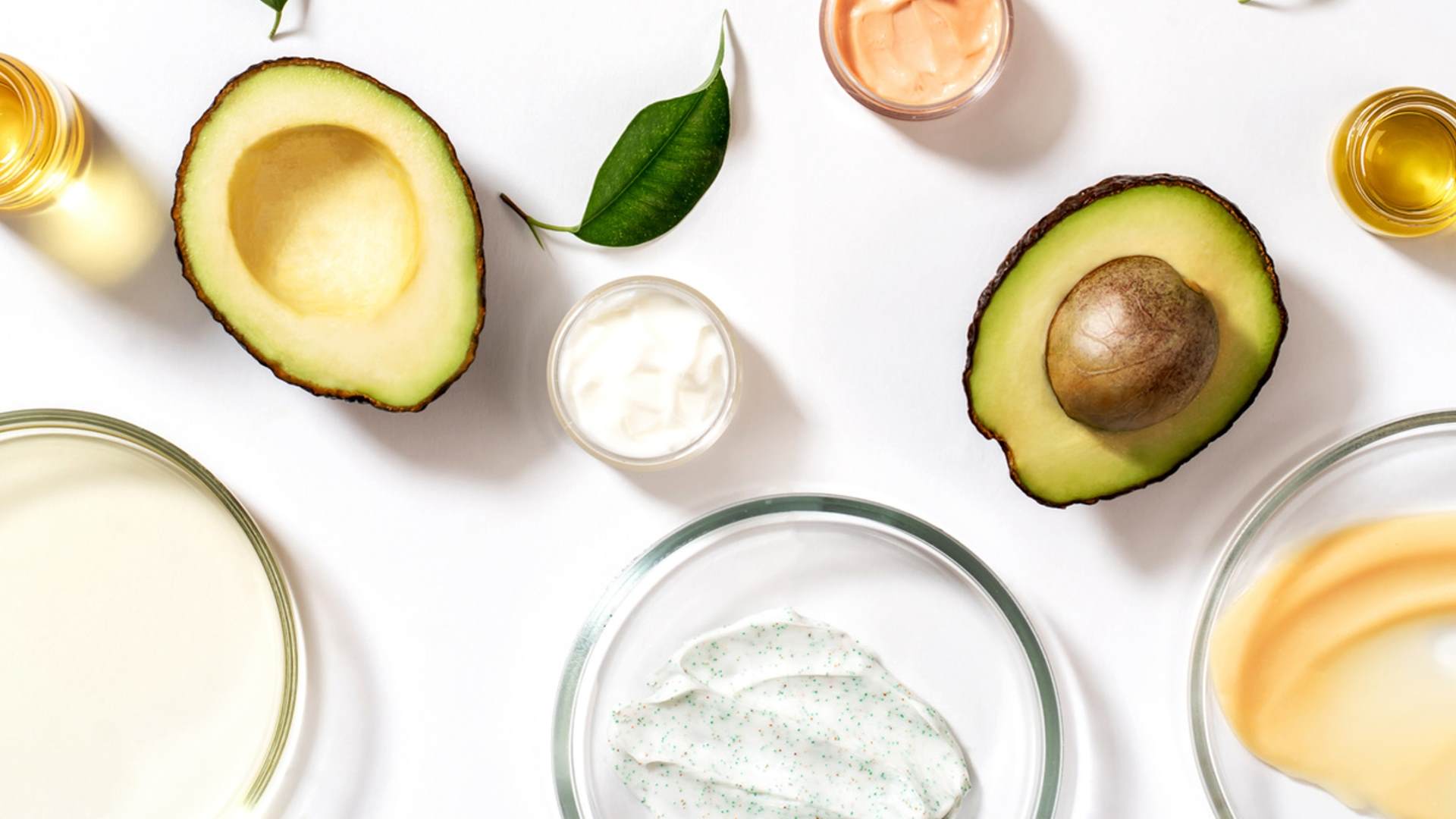 Multifunctional beauty ingredients inspired by natural lipid-rich oils for skincare and haircare